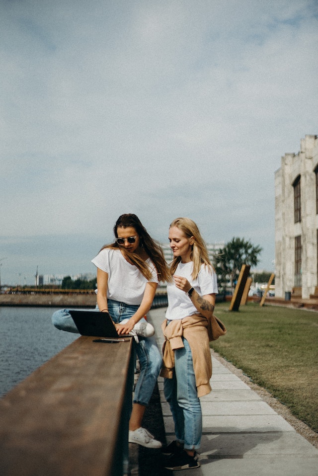 Instagram Współpraca: Praca zespołowa sprawia, że marzenia stają się rzeczywistością!